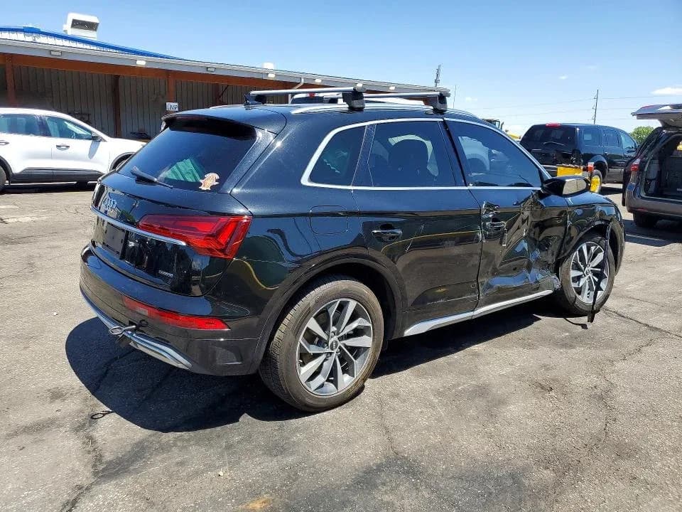 AUDI Q5 Premium Plus