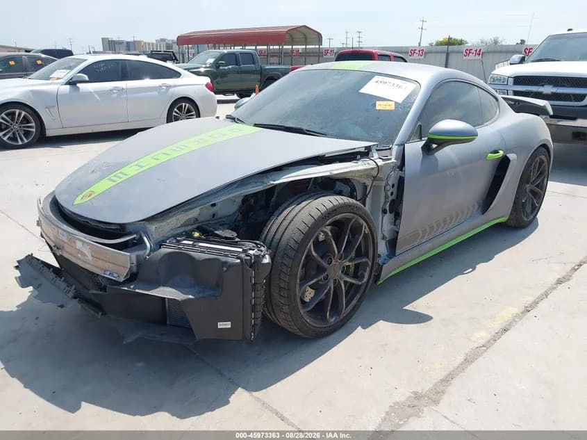 Porsche 718 Cayman Gt4