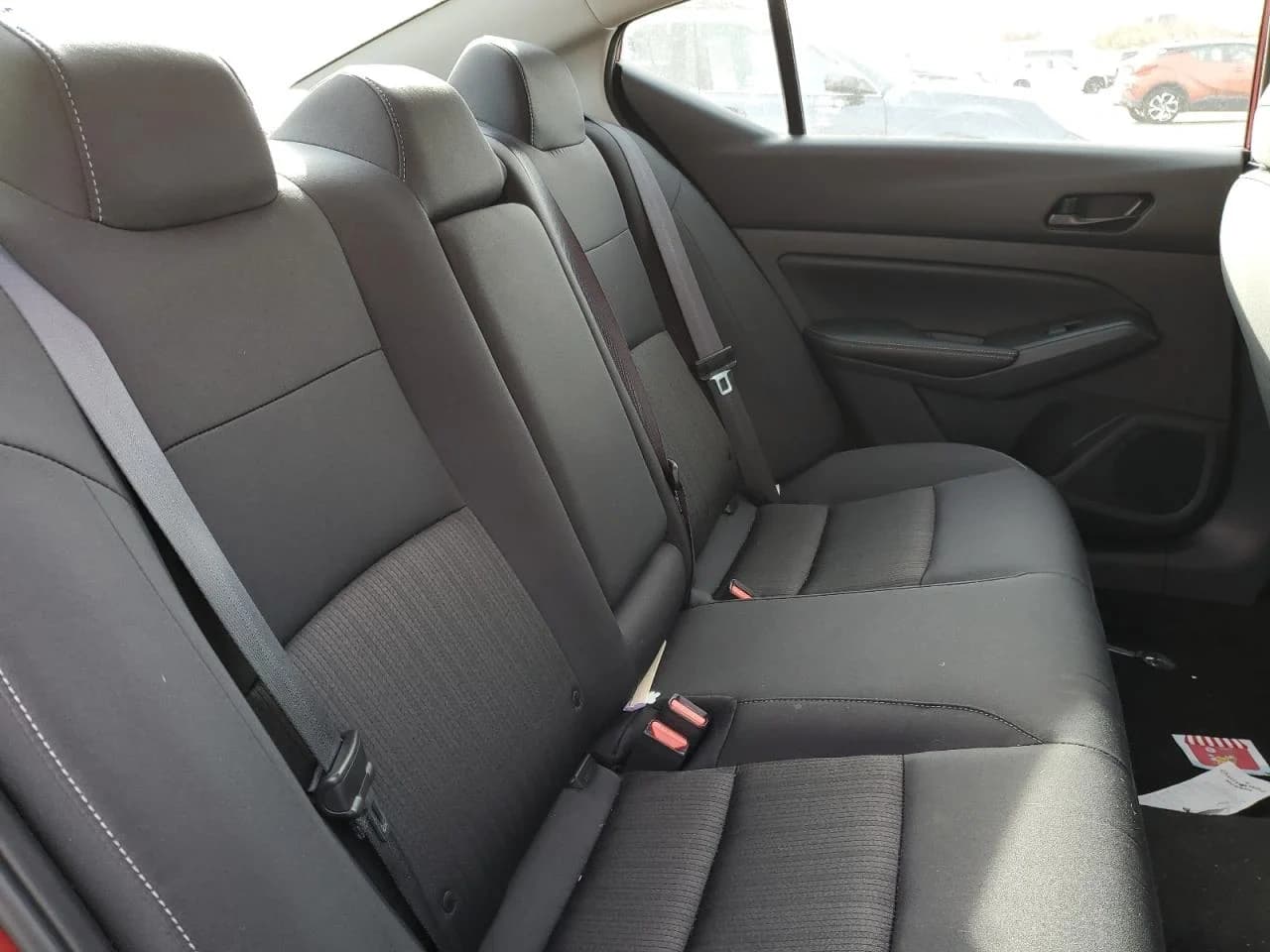 Nissan Altima, SV