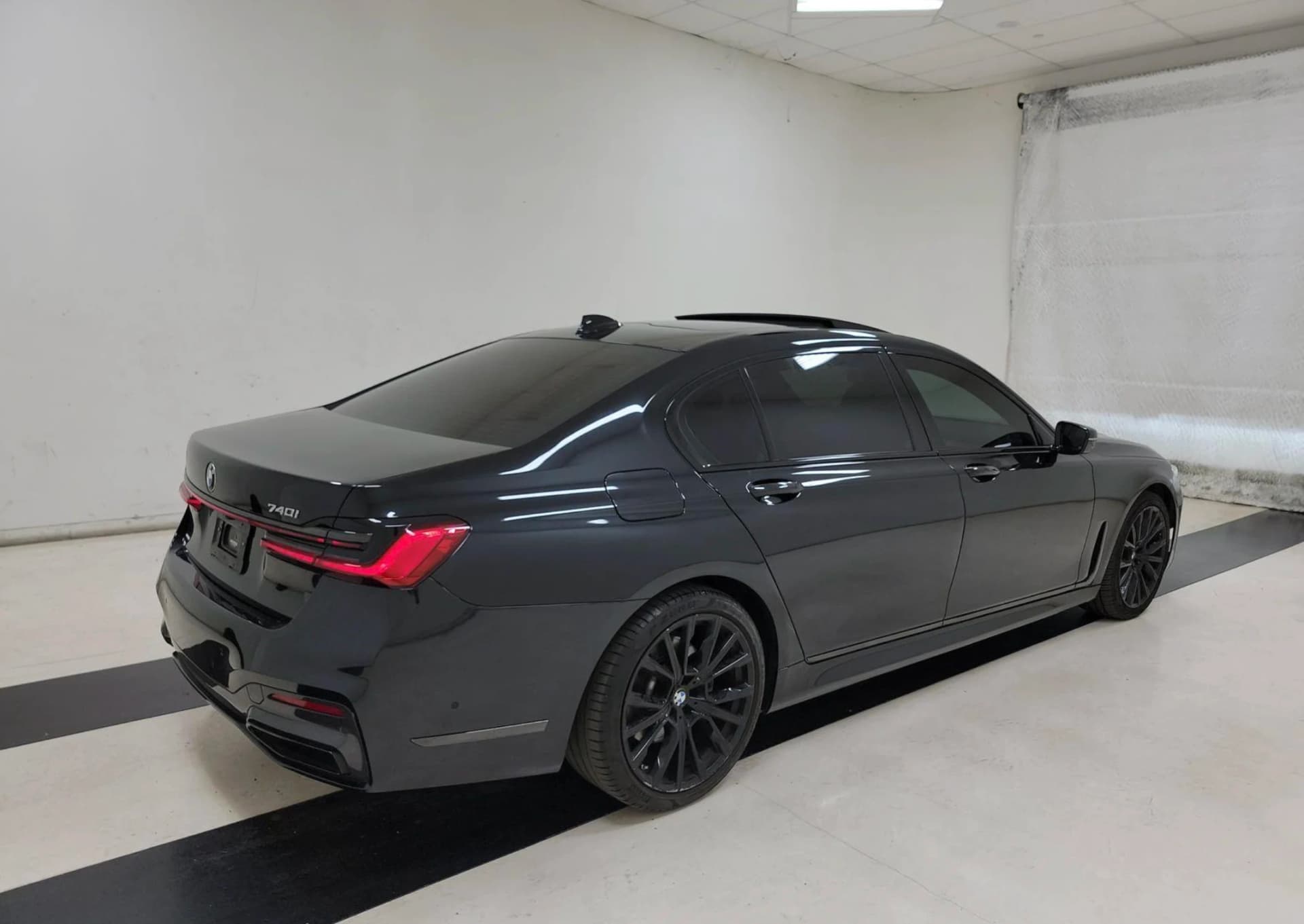 BMW 7  740I MSPORT