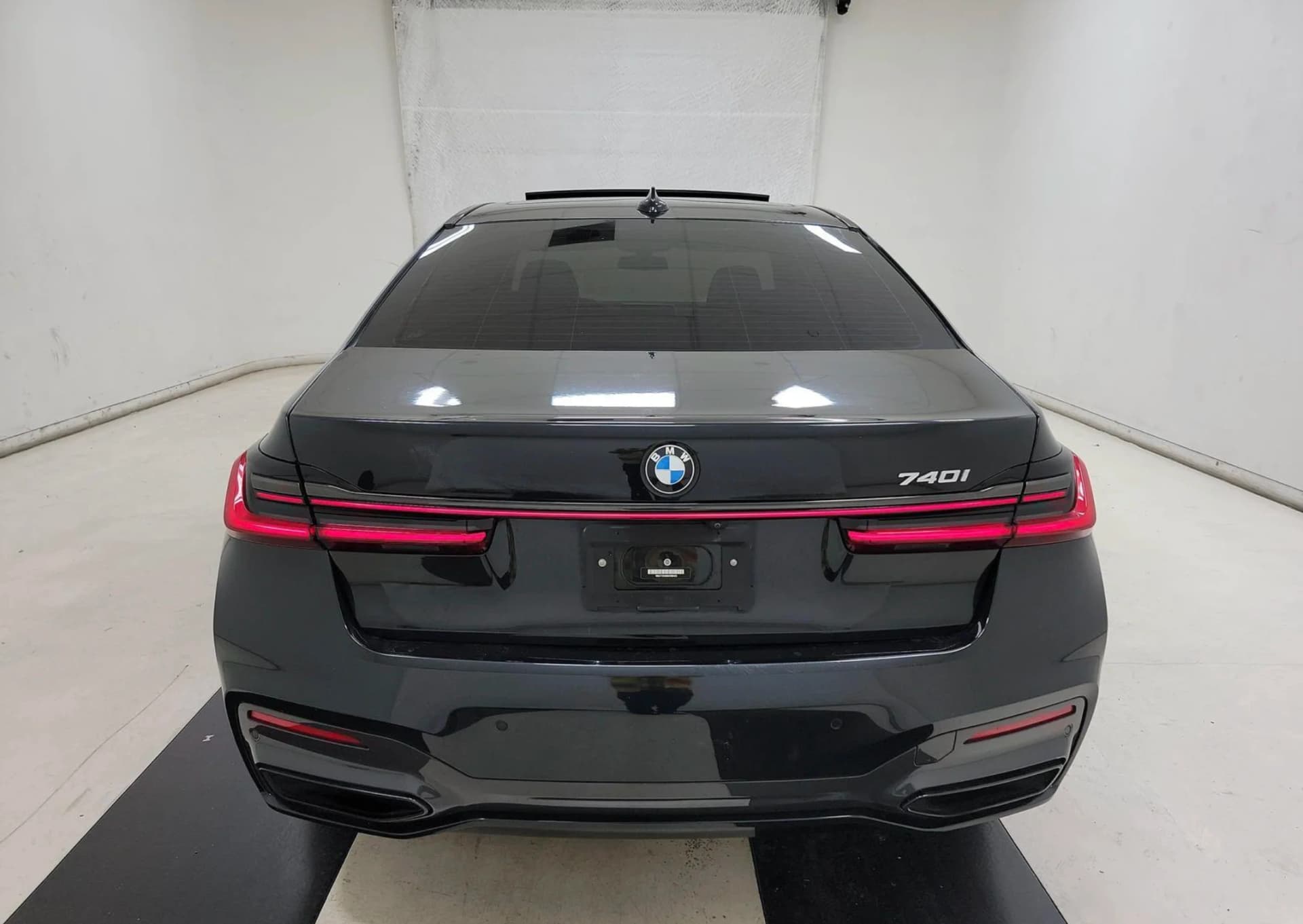 BMW 7  740I MSPORT