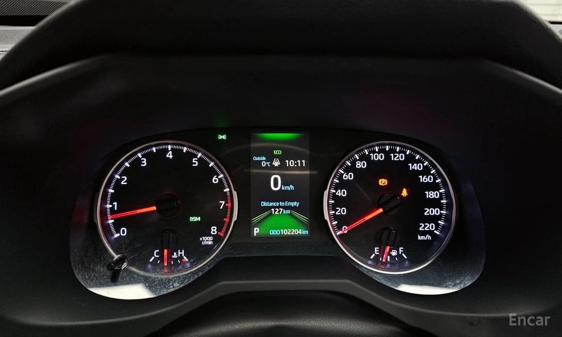 Toyota RAV4 5-поколение 2.5