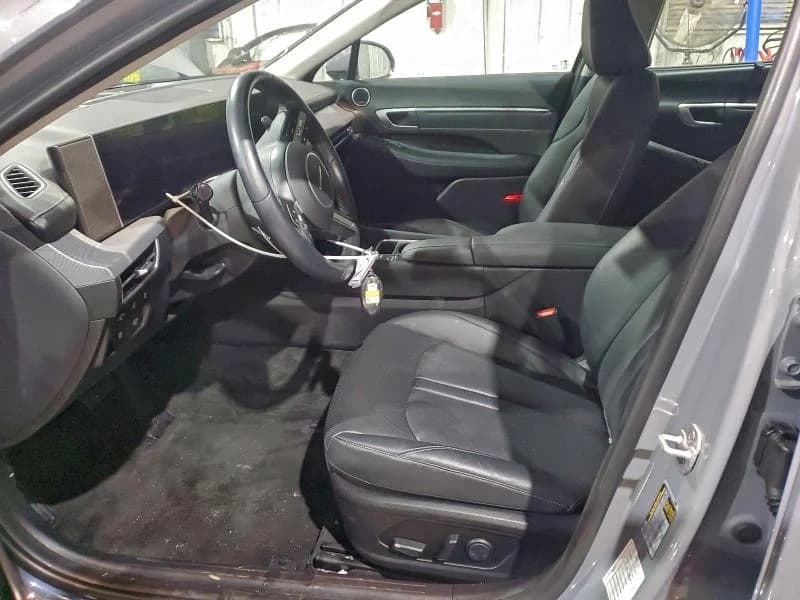 HYUNDAI SONATA HYBRID