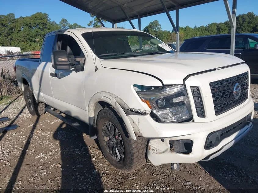 Nissan Titan Pro-4X