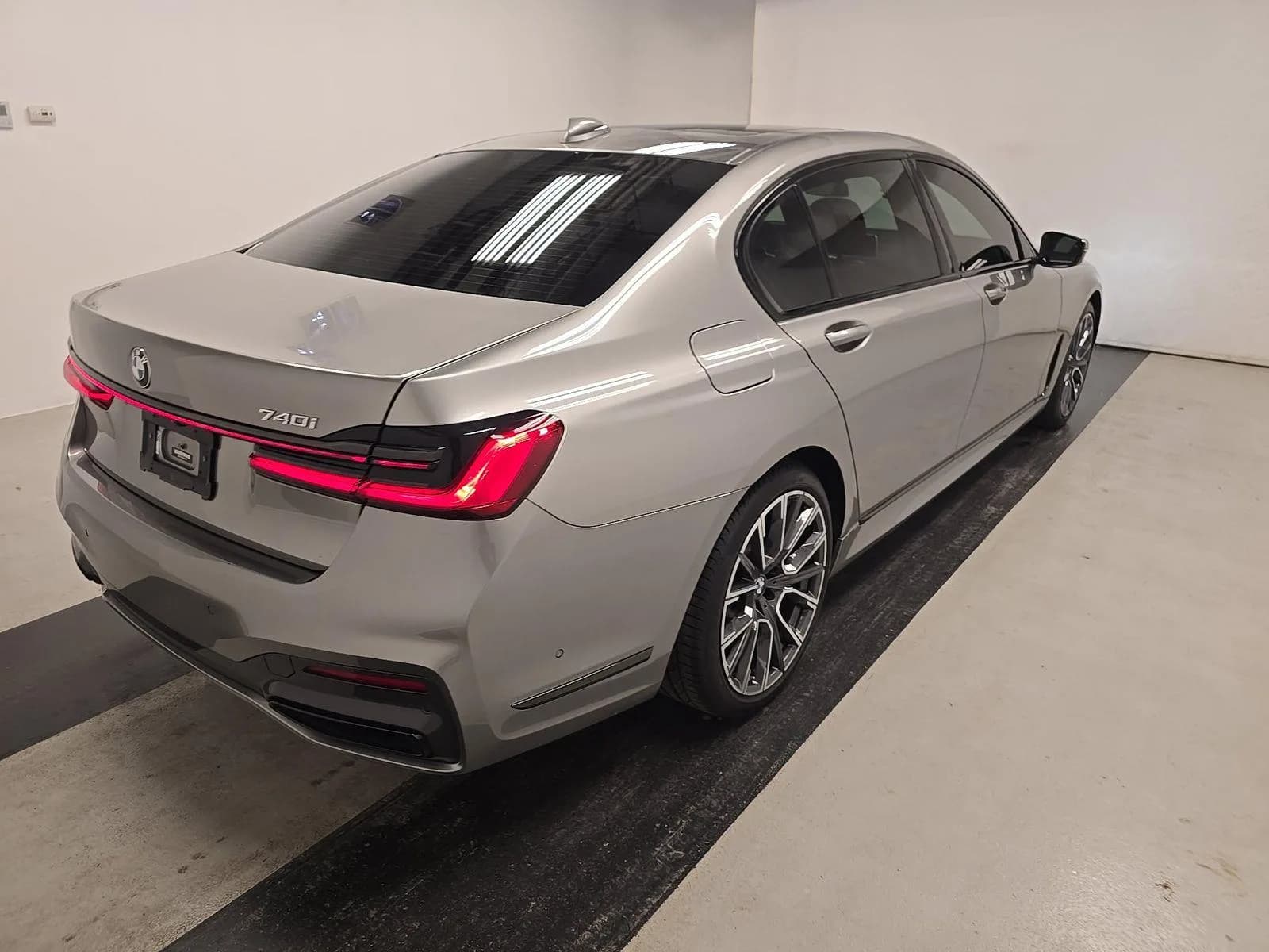 BMW 7 Series 740i