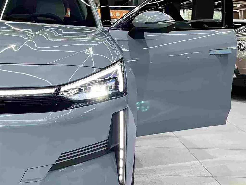 Geely Galaxy L6 125km Starship