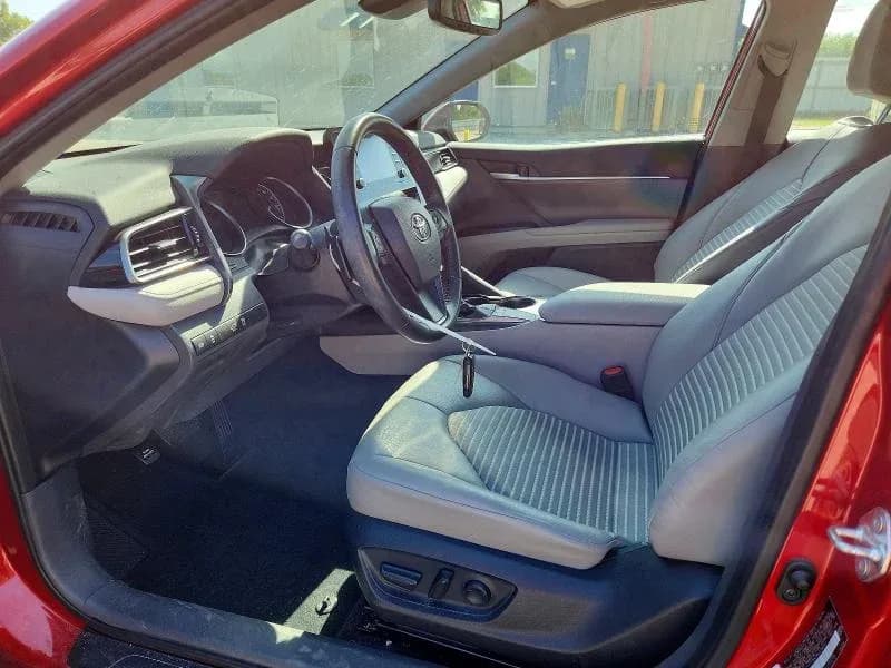 TOYOTA CAMRY Se