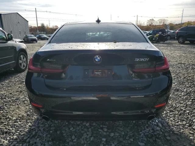 BMW 3 Series 330XI