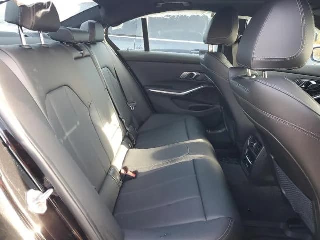 BMW 3 Series 330XI