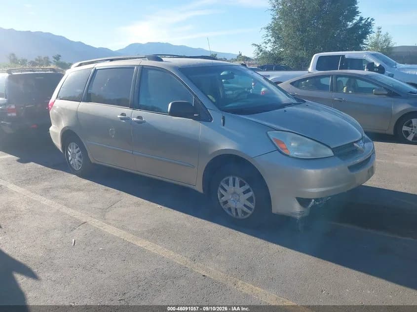 Toyota Sienna Le
