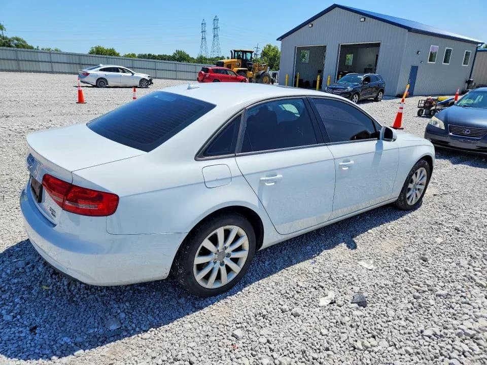 AUDI A4 Premium