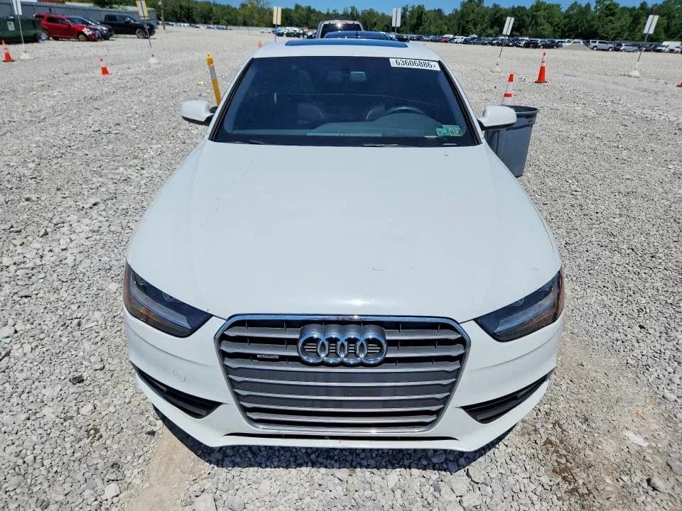 AUDI A4 Premium