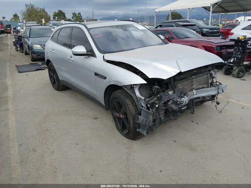 Jaguar F-Pace 25T Premium