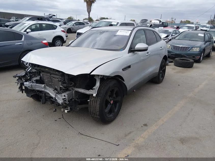 Jaguar F-Pace 25T Premium