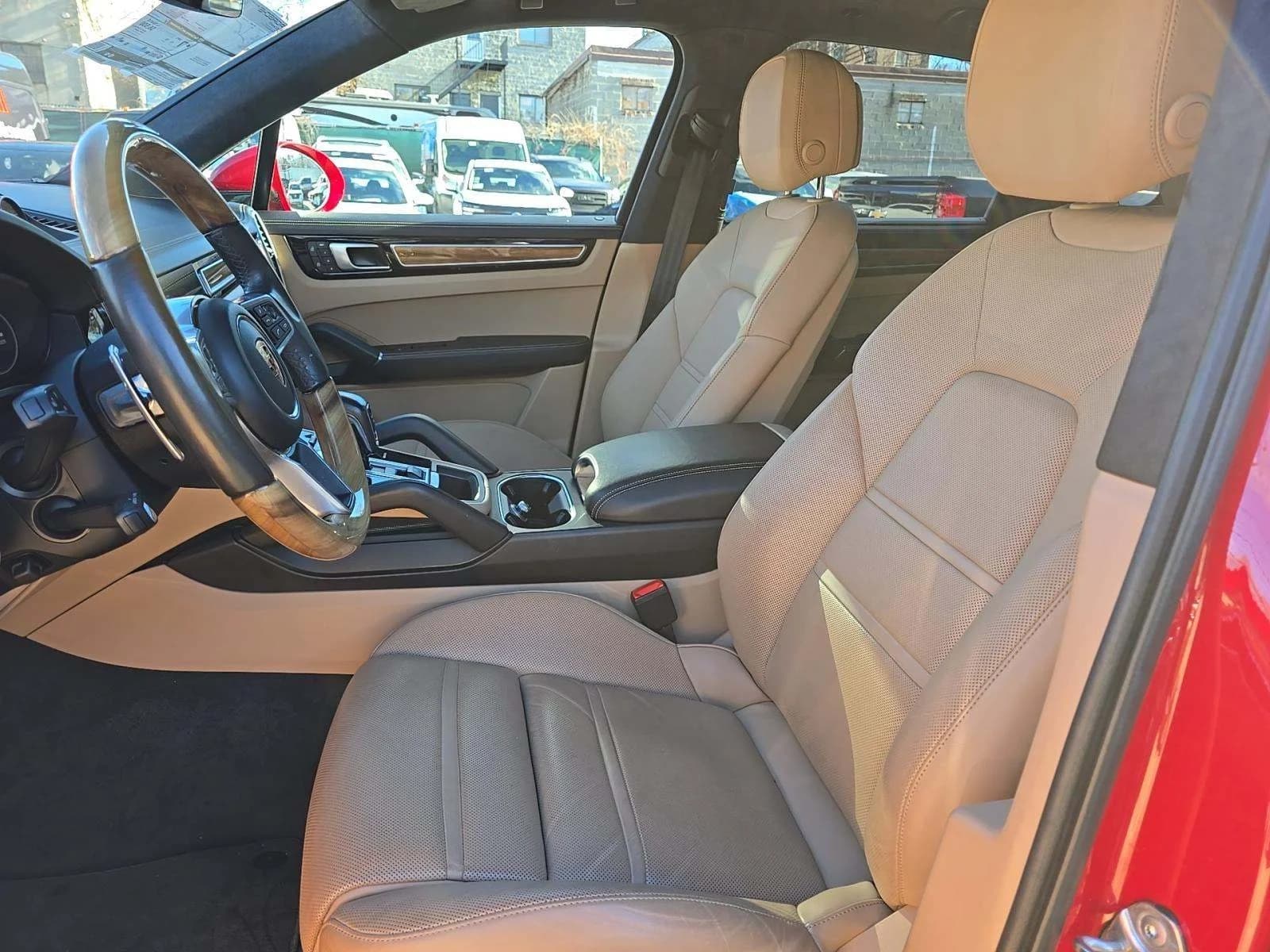 Porsche Cayenne GTS