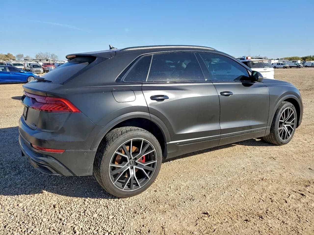 AUDI Q8 PREMIUM PLUS S-LINE