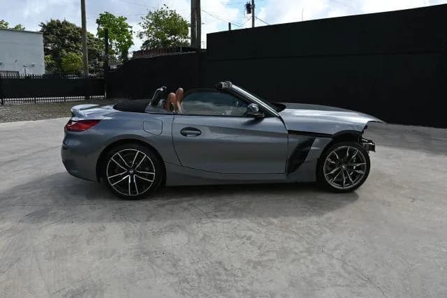 BMW Z4 sDrive30i