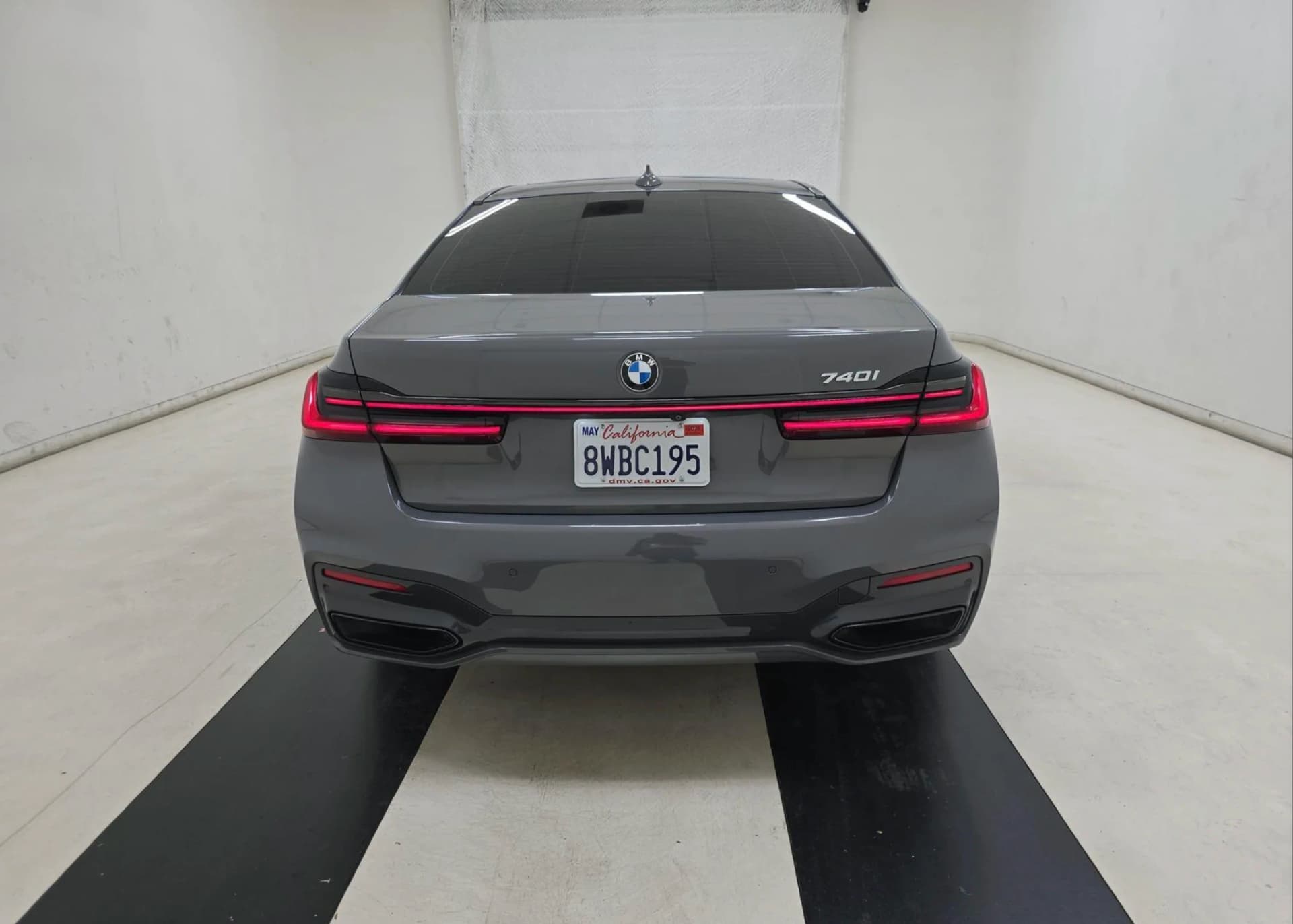 BMW 7 - 740I