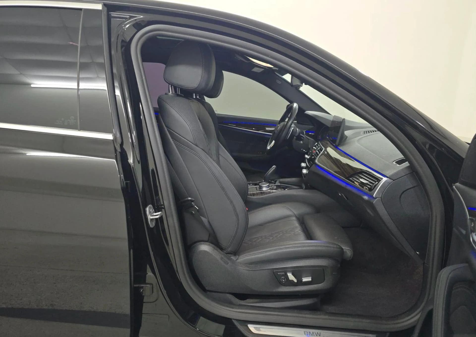 BMW 5 530I