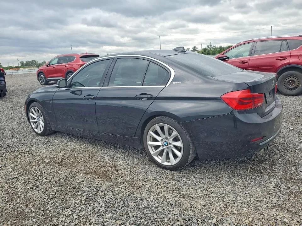 BMW 330E