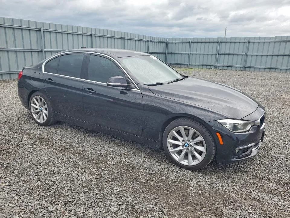 BMW 330E