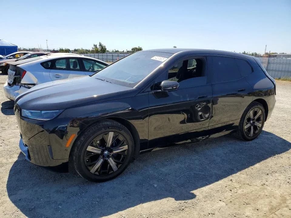 BMW iX Xdrive50