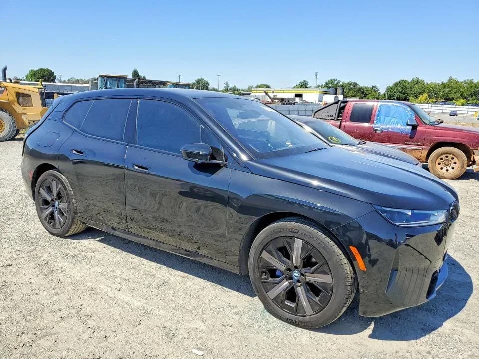 BMW iX Xdrive50