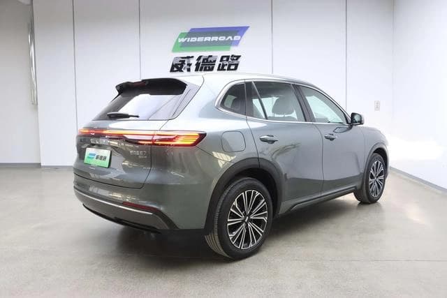Geely Galaxy Starship 7 EM-i 2025 120KM Navigator Edition