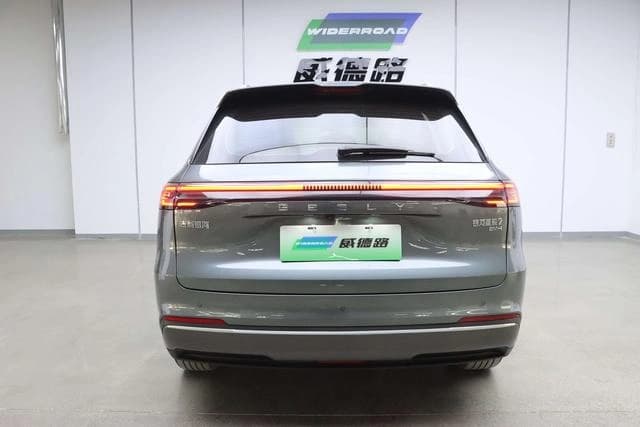 Geely Galaxy Starship 7 EM-i 2025 120KM Navigator Edition