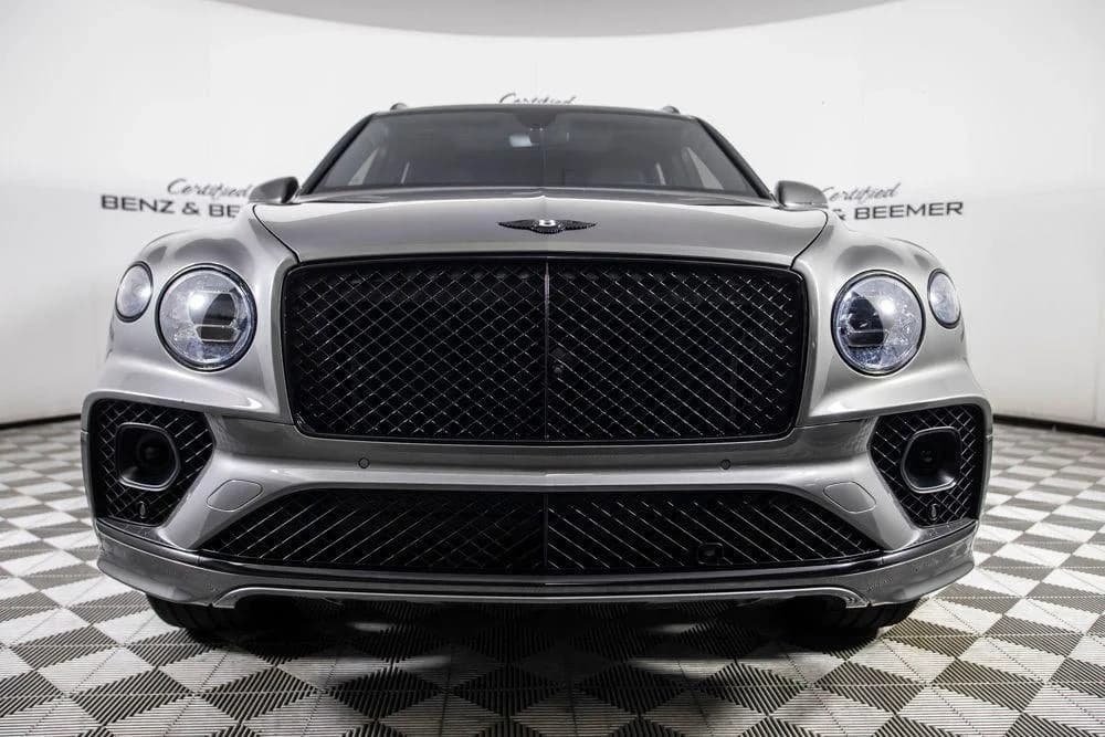 Bentley Bentayga V8