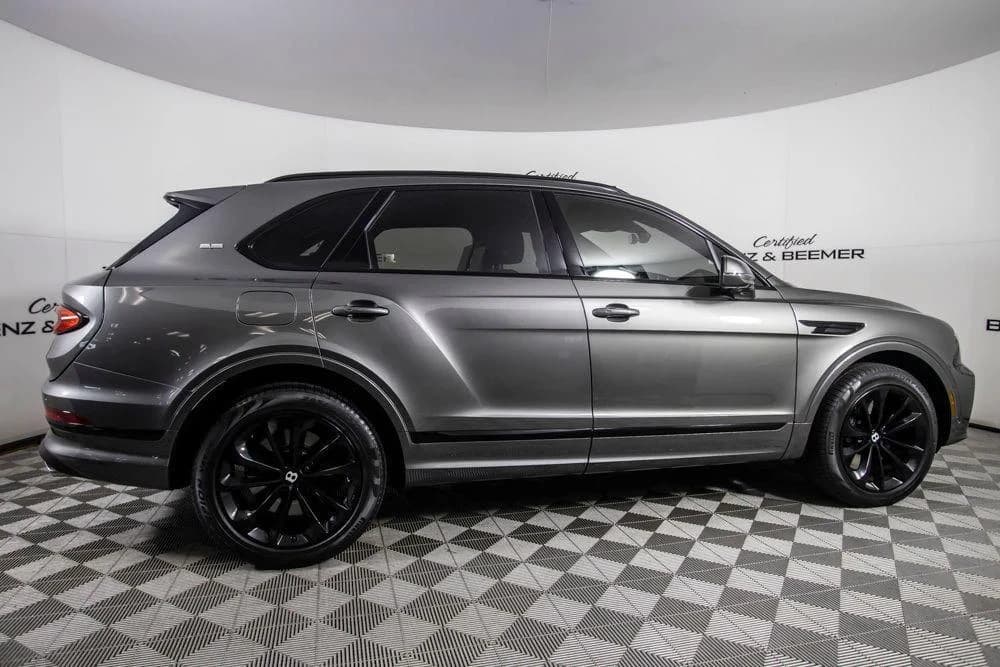 Bentley Bentayga V8