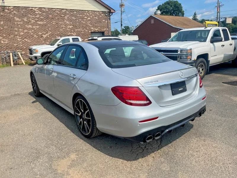 MERCEDES-BENZ E Amg 53 4matic