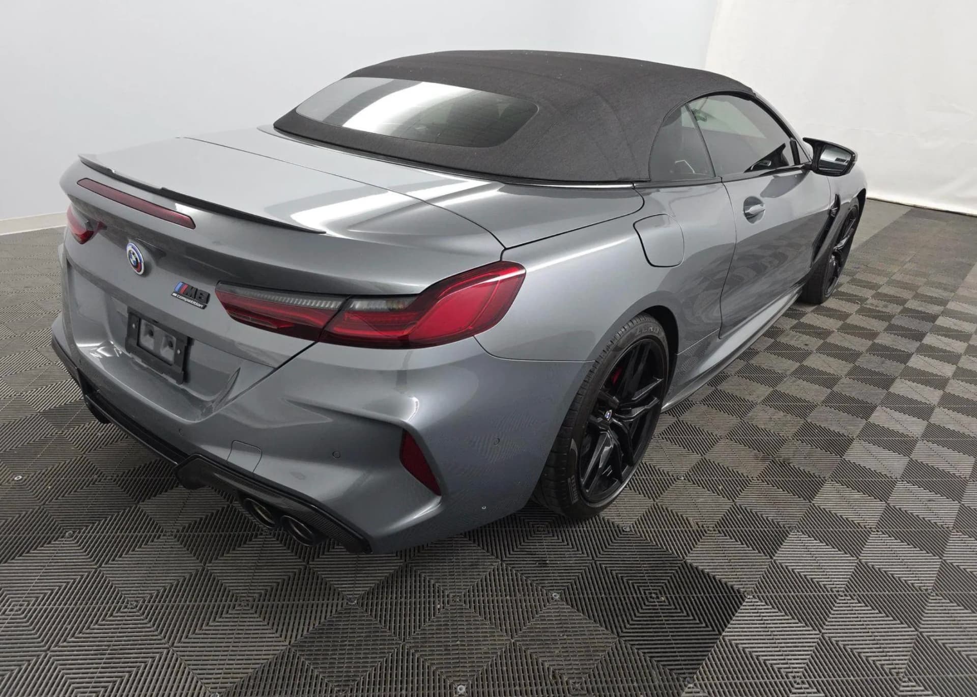 BMW M8 COMPETITION