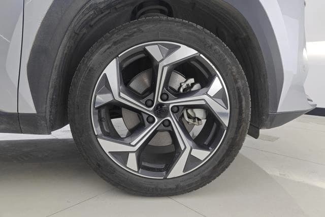Geely Boyue L DCT Premium Edition