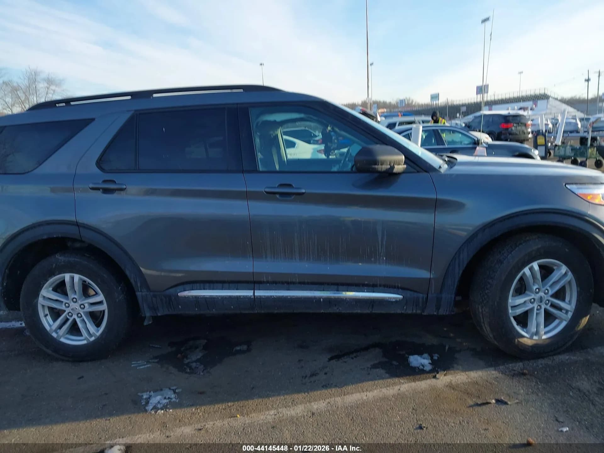FORD EXPLORER Xlt