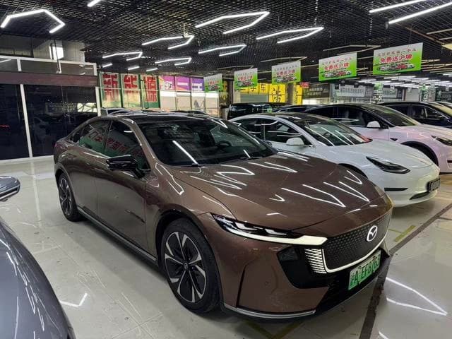 Mazda EZ-6 Pure Electric 480 Smart Edition