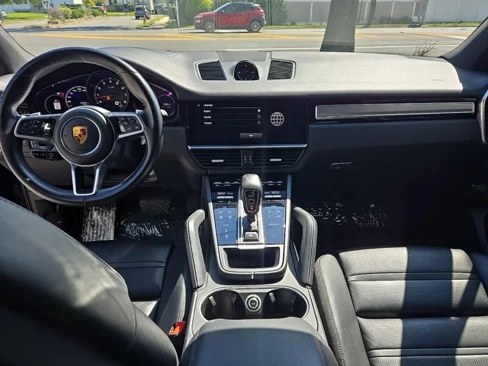 PORSCHE CAYENNE PLATINUM