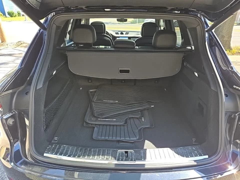 PORSCHE CAYENNE PLATINUM