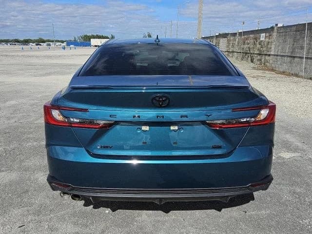 TOYOTA CAMRY XSE