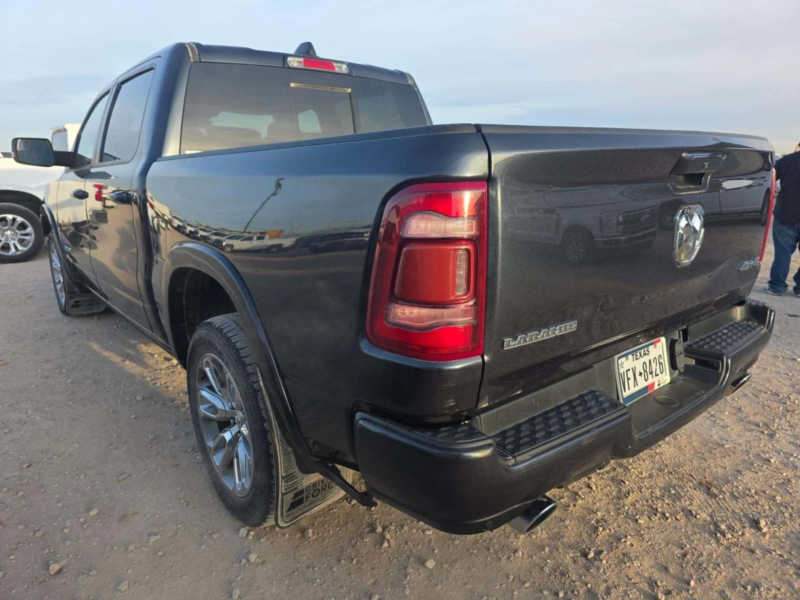 Ram 1500 Laramie Crew Cab Short Bed