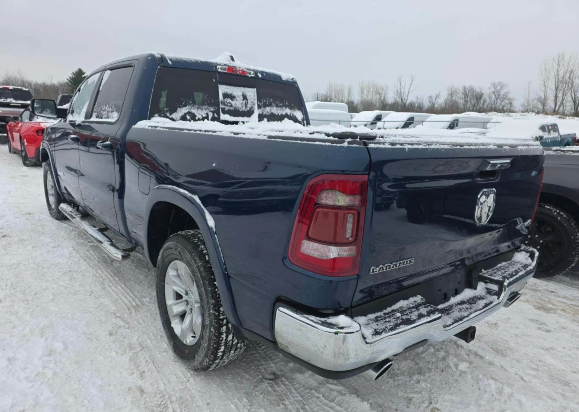 Ram 1500 Laramie Crew Cab Medium Bed