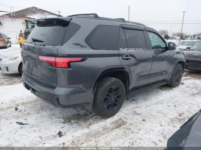 TOYOTA SEQUOIA PLATINUM