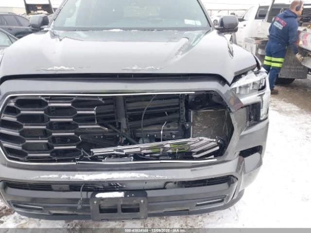 TOYOTA SEQUOIA PLATINUM