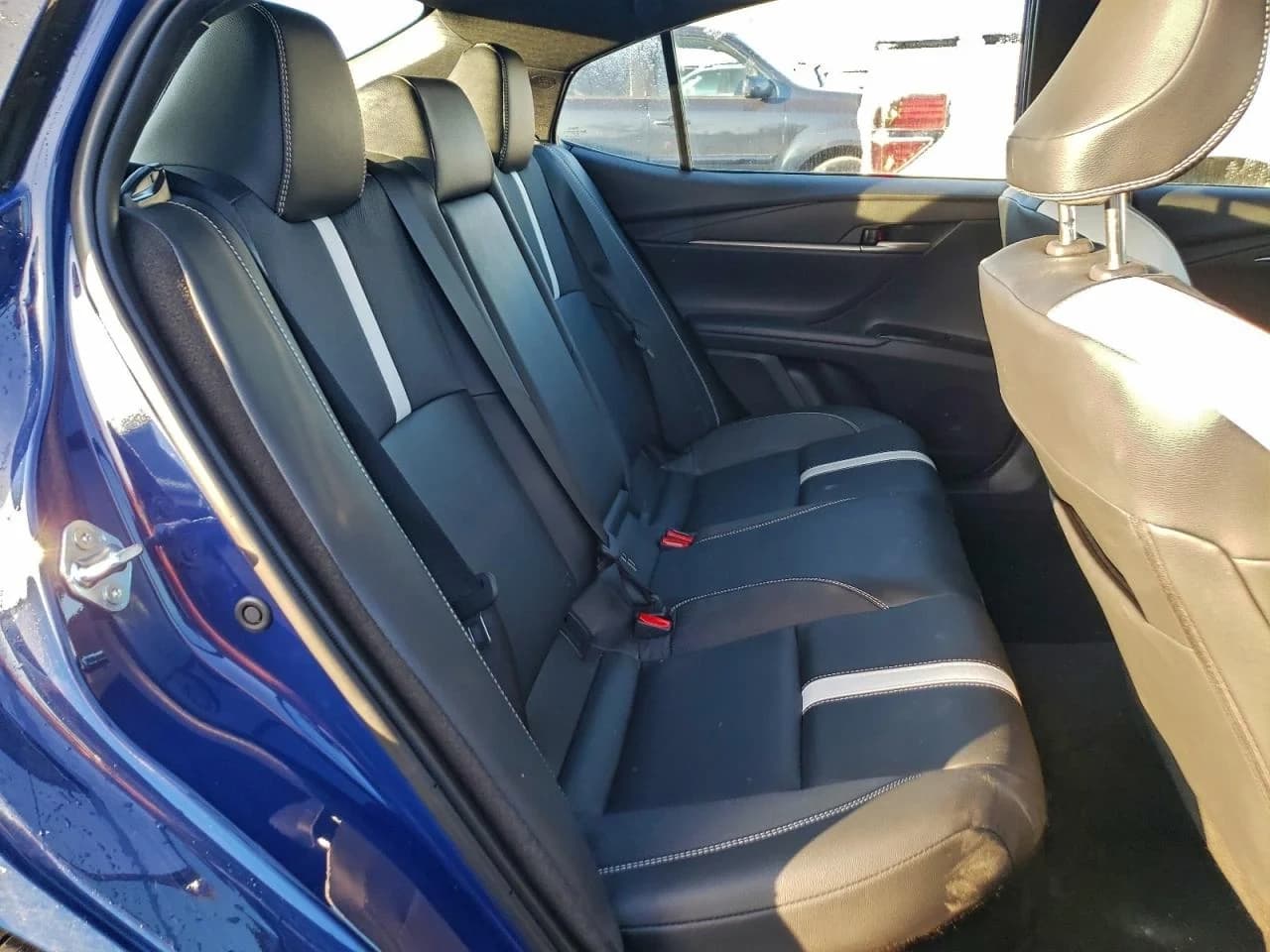 TOYOTA CAMRY XSE