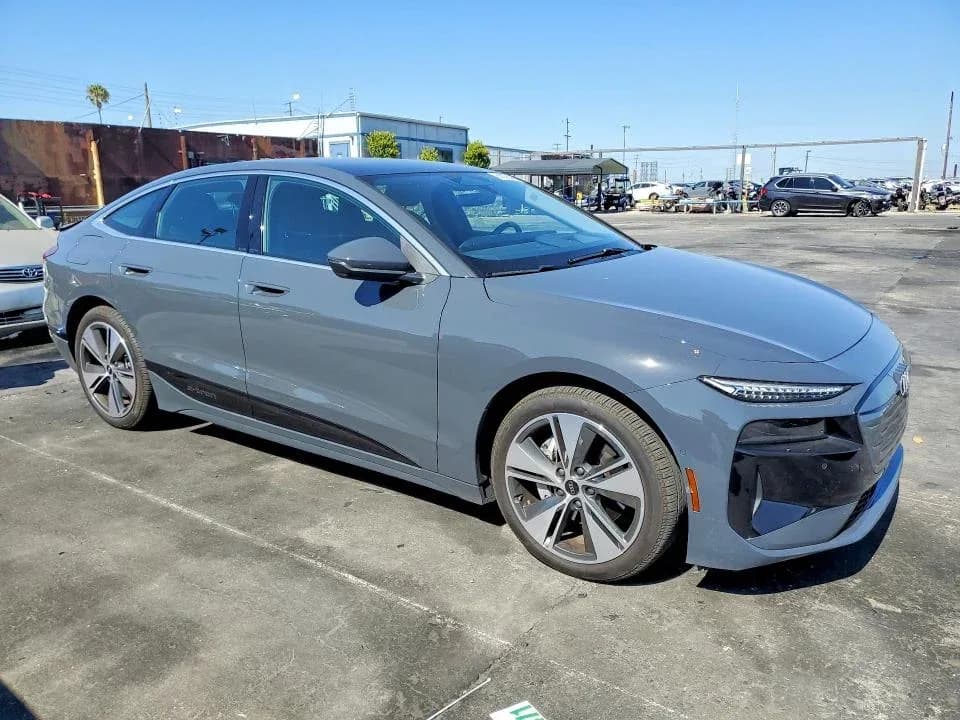 AUDI A6 E-tron Premium Plus 55