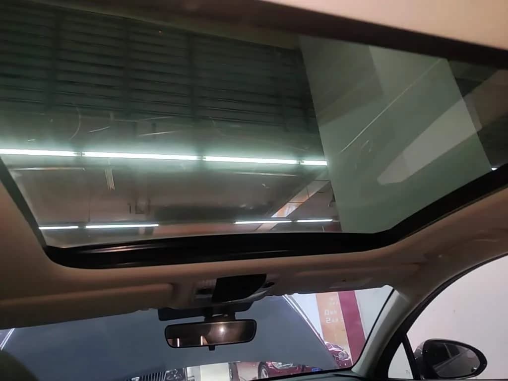 Kia K5 270T CVVD Luxury Edition