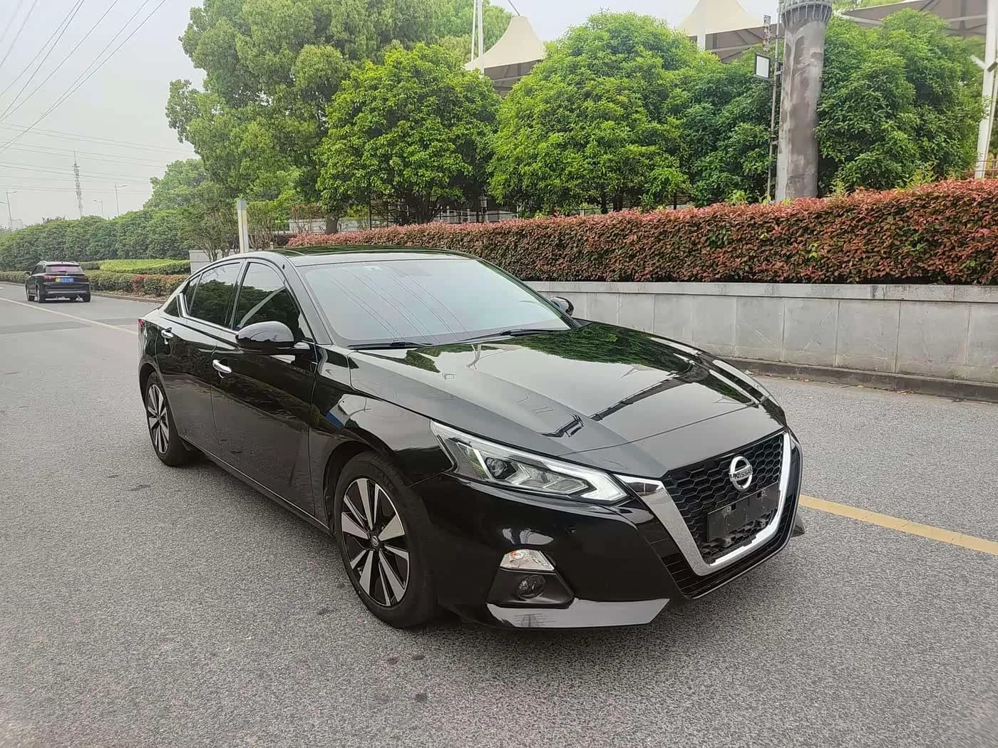 Nissan 2.0L XL Comfort Edition