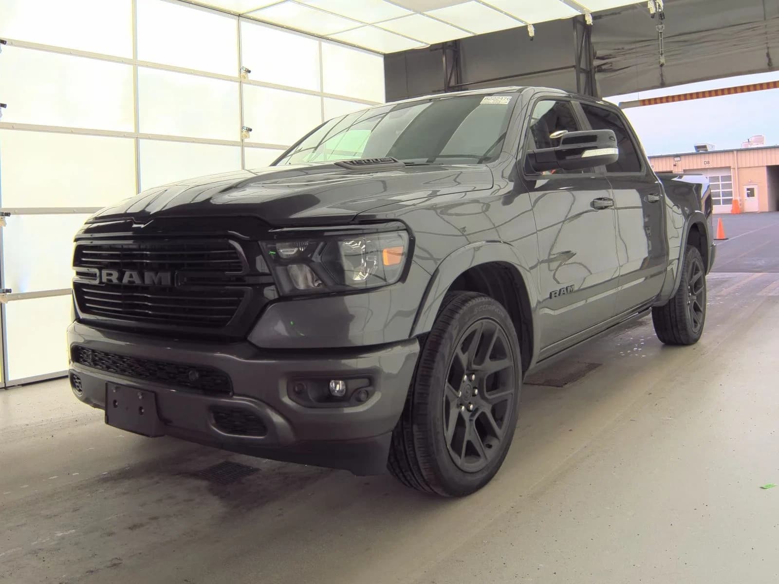 Ram 1500 Laramie Crew Cab Short Bed