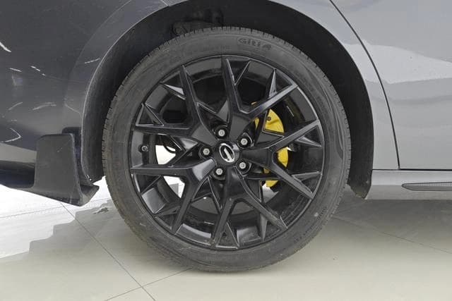 GAC Trumpchi Shadow Leopard 270T J15 Edition