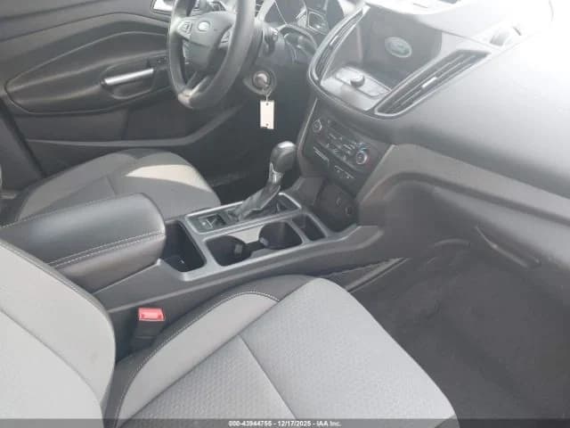 Ford Escape, SE